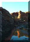 redcliffmoki2.JPG (86992 bytes)